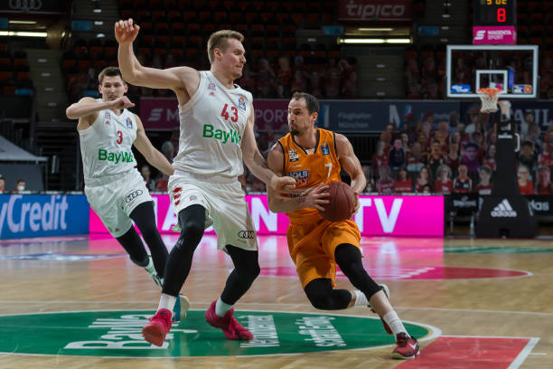 而更加精彩 而更加精彩